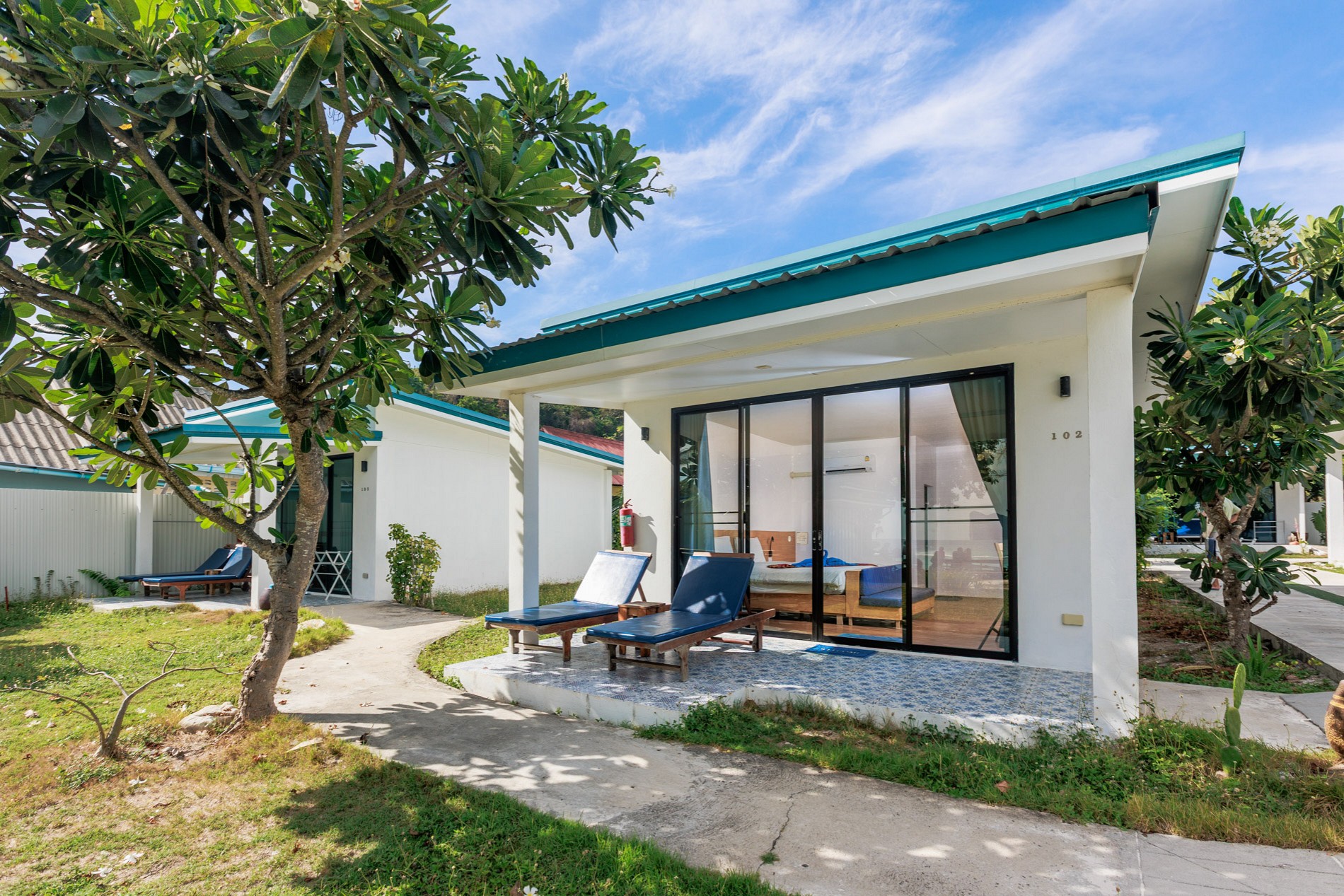 Blue Ocean Front Villa