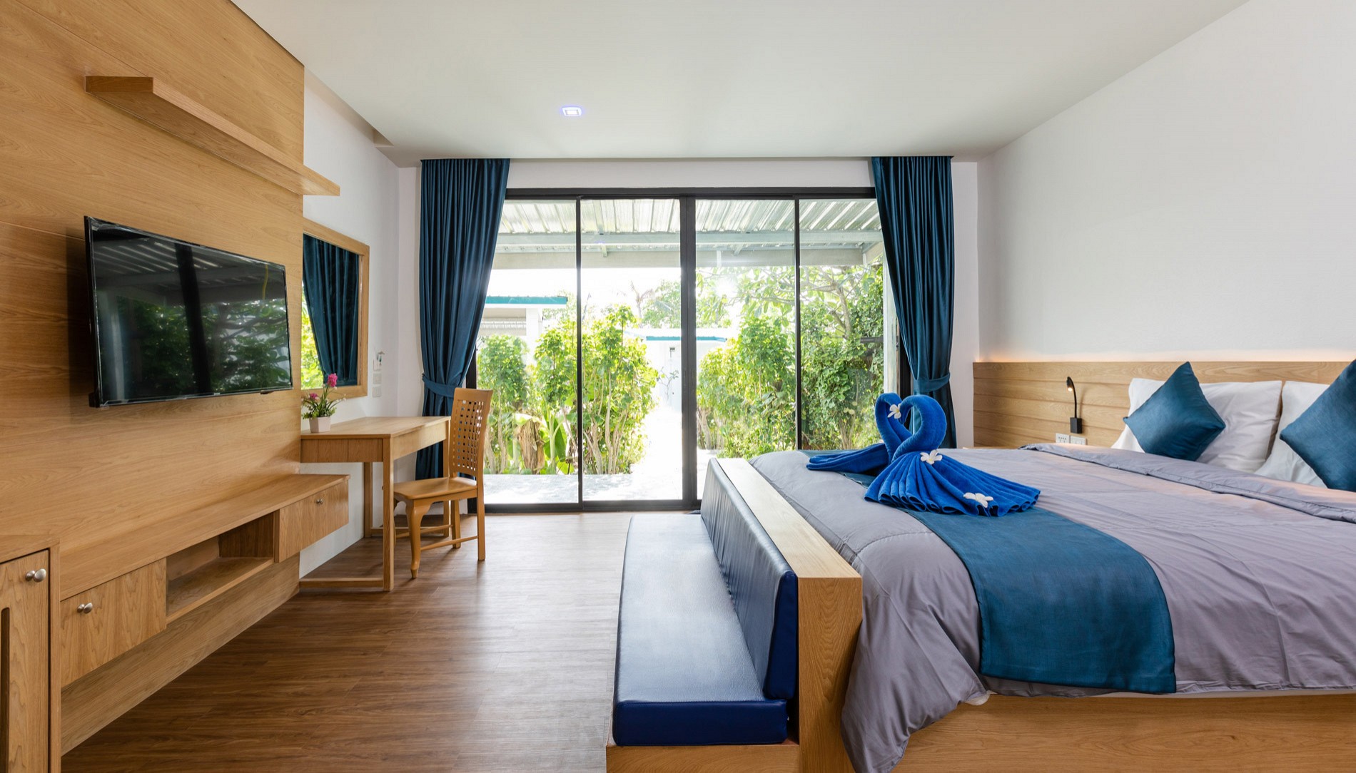 Blue Paradise Villa